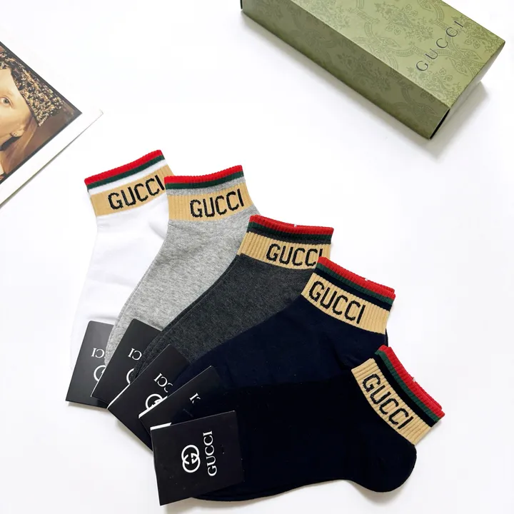 スーパーコピー グッチ 靴下