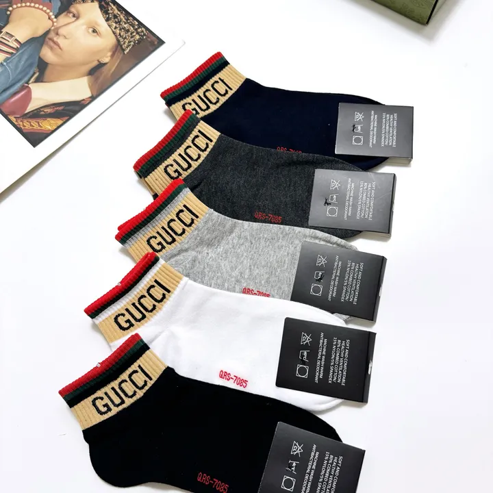 スーパーコピー グッチ 靴下