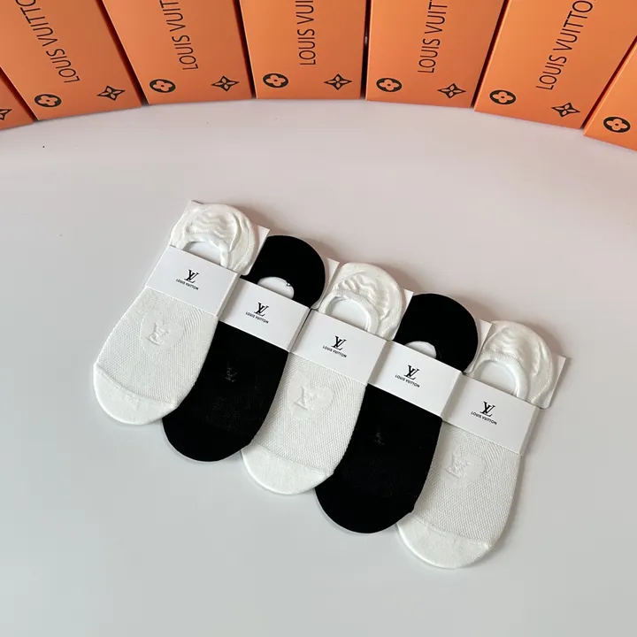 スーパーコピー ルイヴィトン 靴下