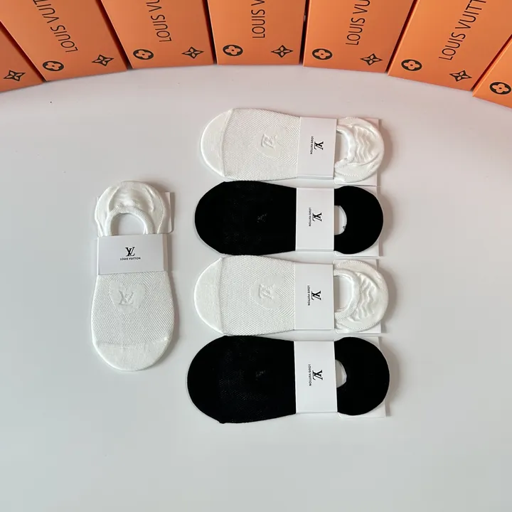 スーパーコピー ルイヴィトン 靴下