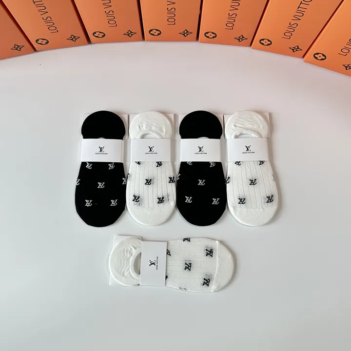 スーパーコピー ルイヴィトン 靴下