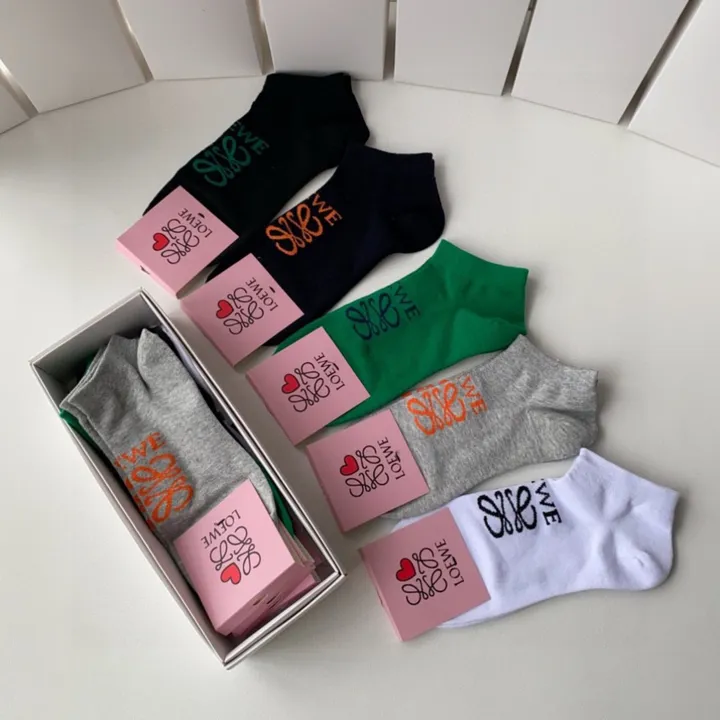 スーパーコピー ロエベ 靴下