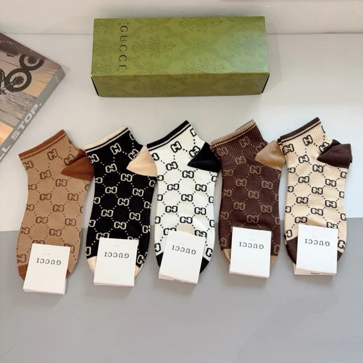 スーパーコピー グッチ 靴下