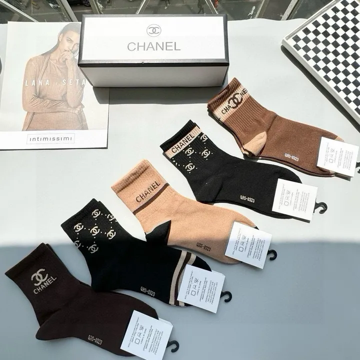 スーパーコピー シャネル 靴下
