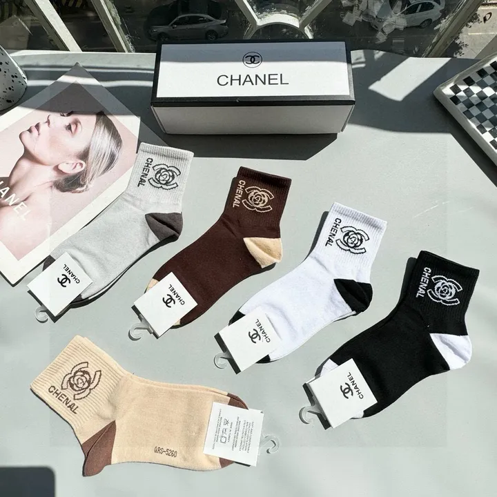 スーパーコピー シャネル 靴下