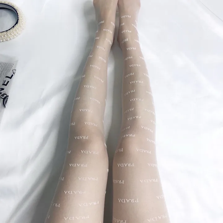 スーパーコピー バレンシアガ 靴下