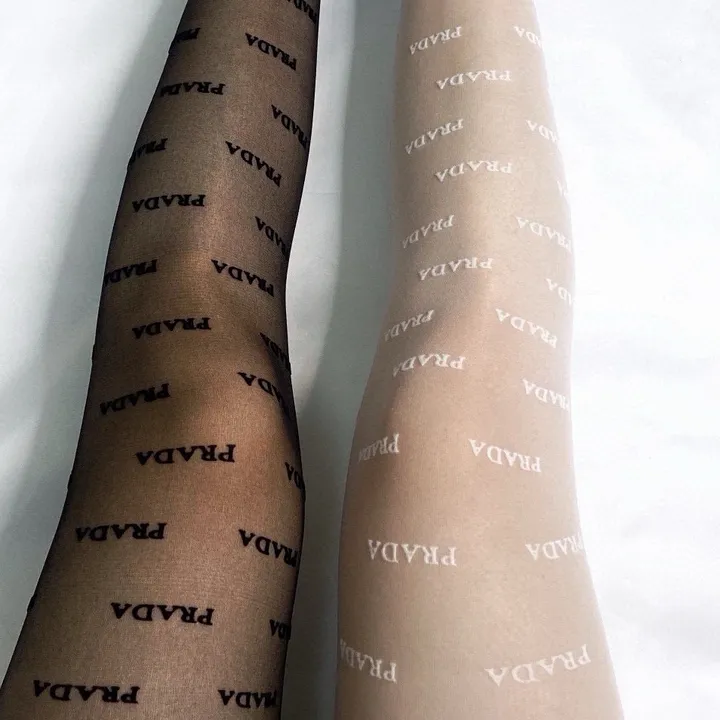 スーパーコピー バレンシアガ 靴下