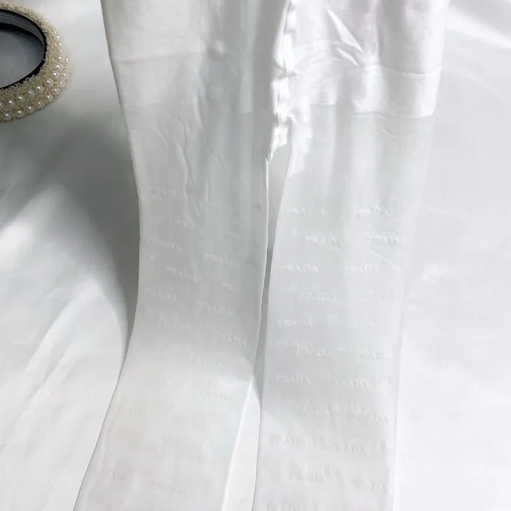 スーパーコピー バレンシアガ 靴下