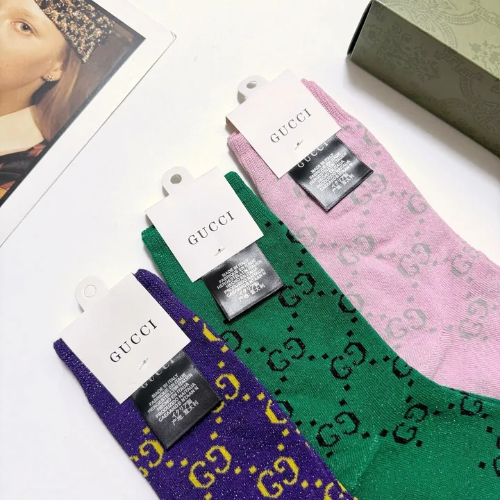 スーパーコピー グッチ 靴下