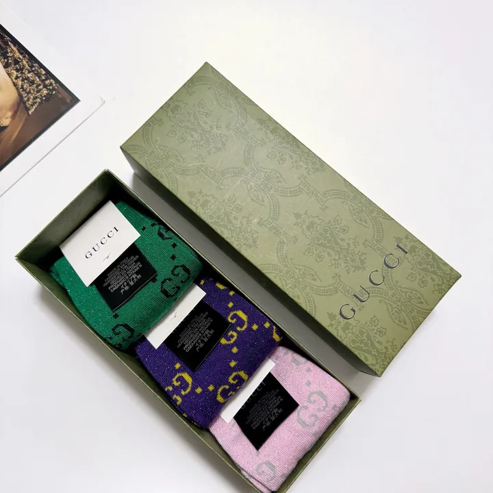 スーパーコピー グッチ 靴下