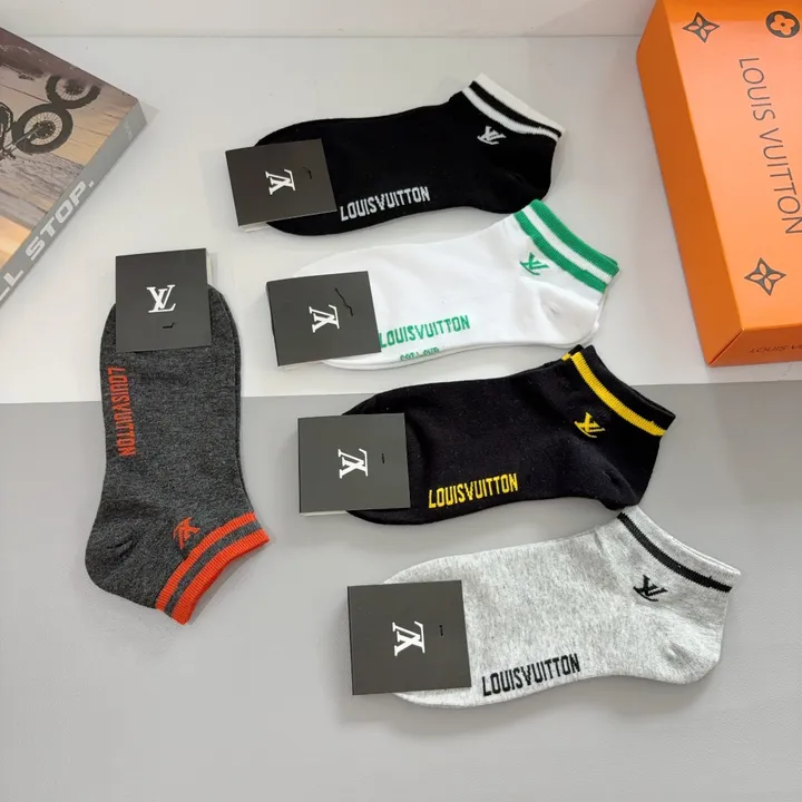 スーパーコピー ルイヴィトン 靴下