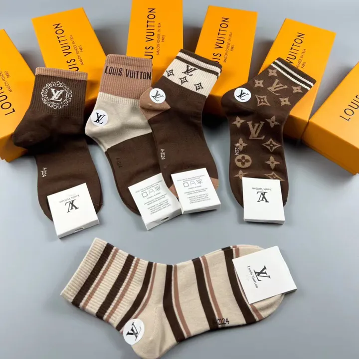 スーパーコピー ルイヴィトン 靴下