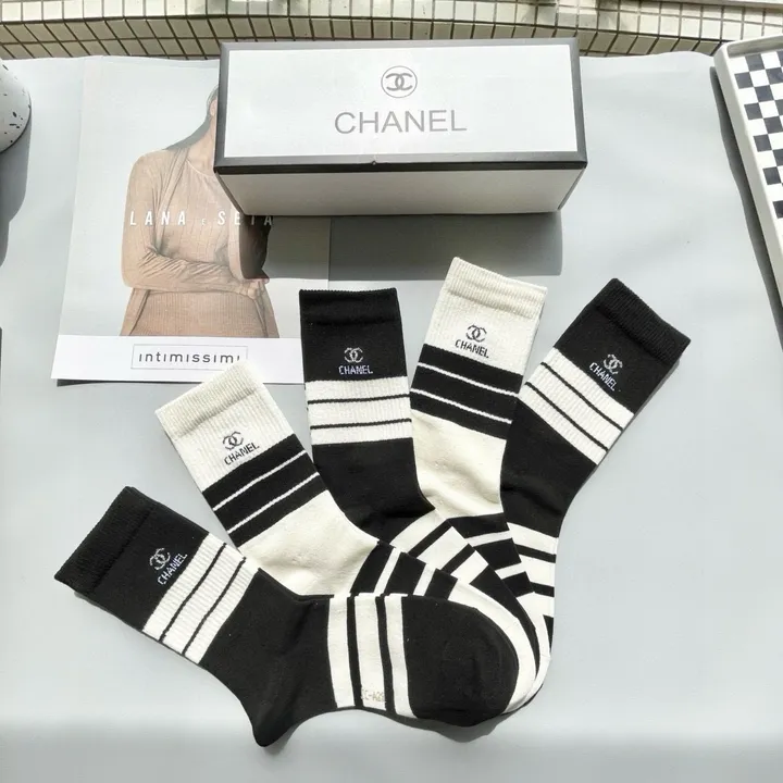 スーパーコピー シャネル 靴下