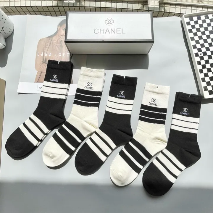 スーパーコピー シャネル 靴下