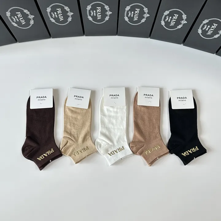 スーパーコピー バレンシアガ 靴下