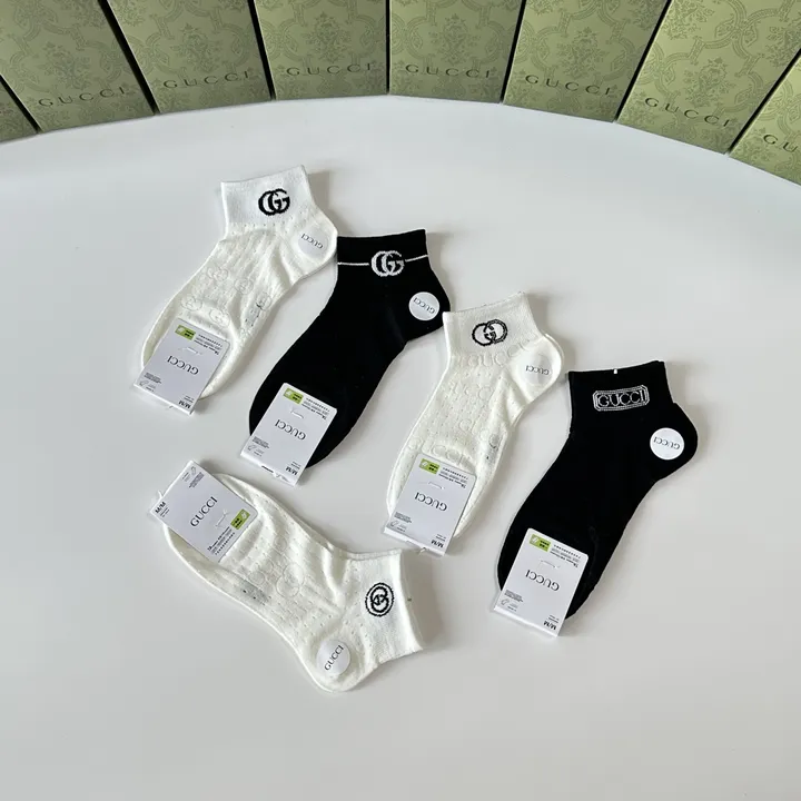 スーパーコピー グッチ 靴下