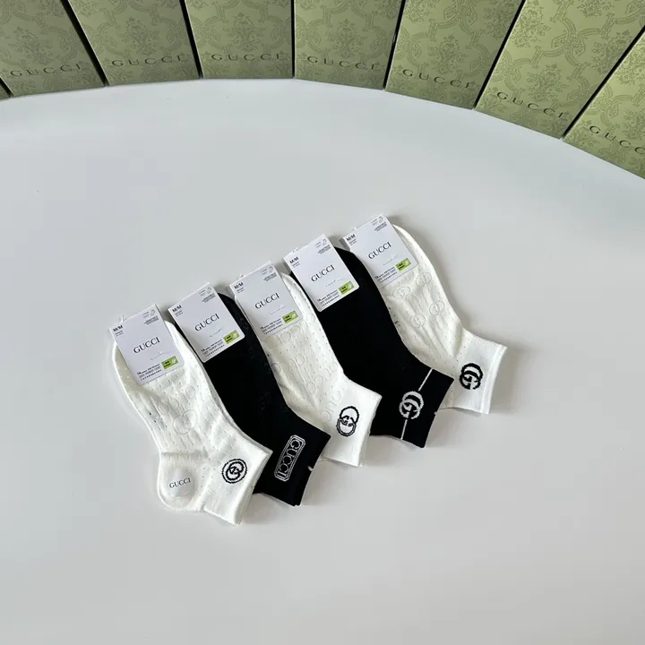 スーパーコピー グッチ 靴下