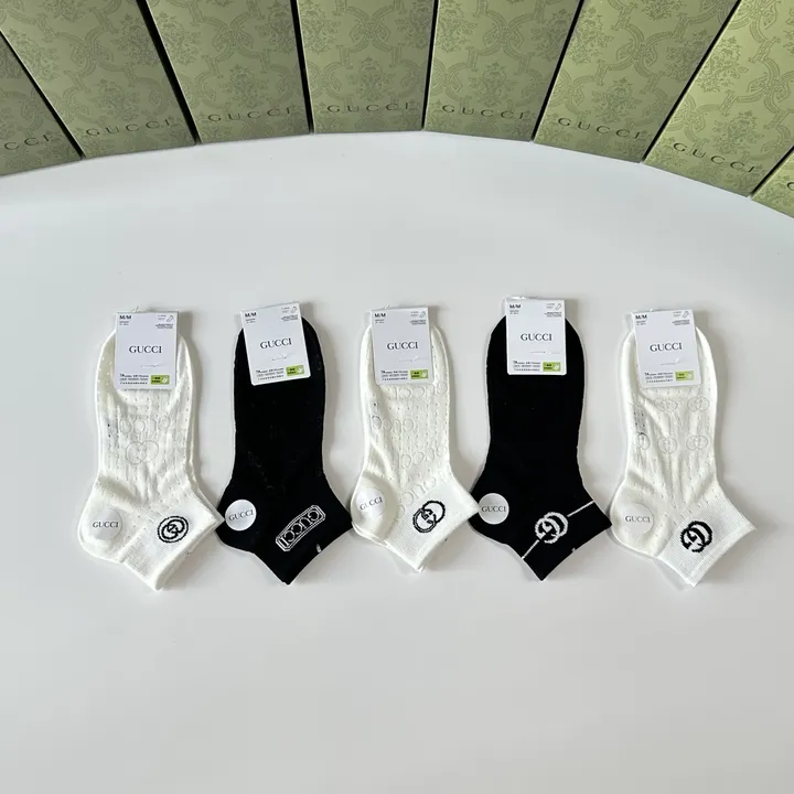 スーパーコピー グッチ 靴下