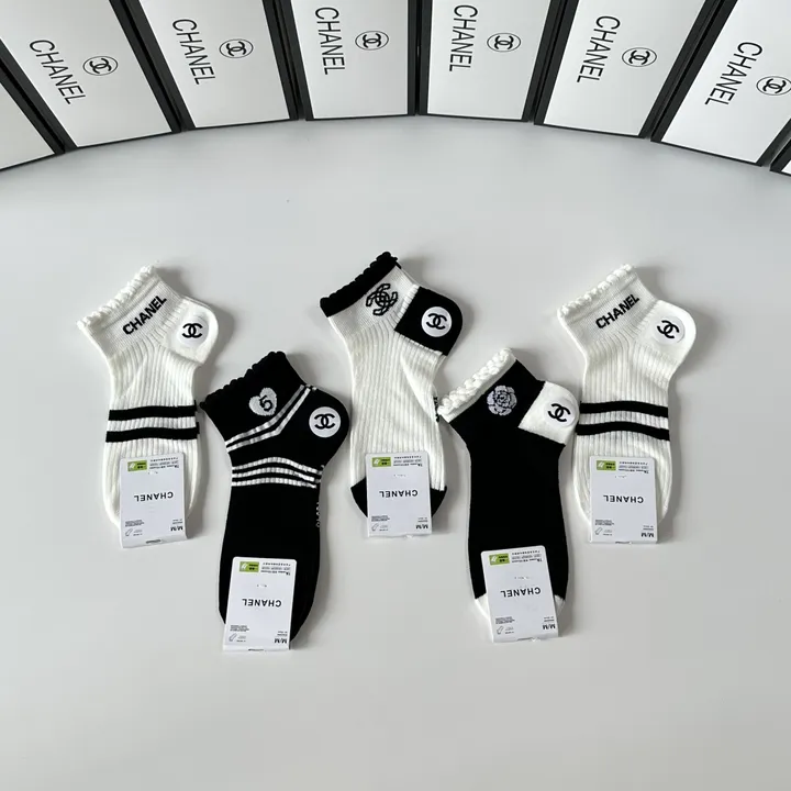 スーパーコピー シャネル 靴下