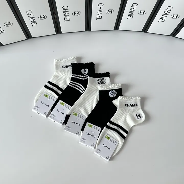 スーパーコピー シャネル 靴下
