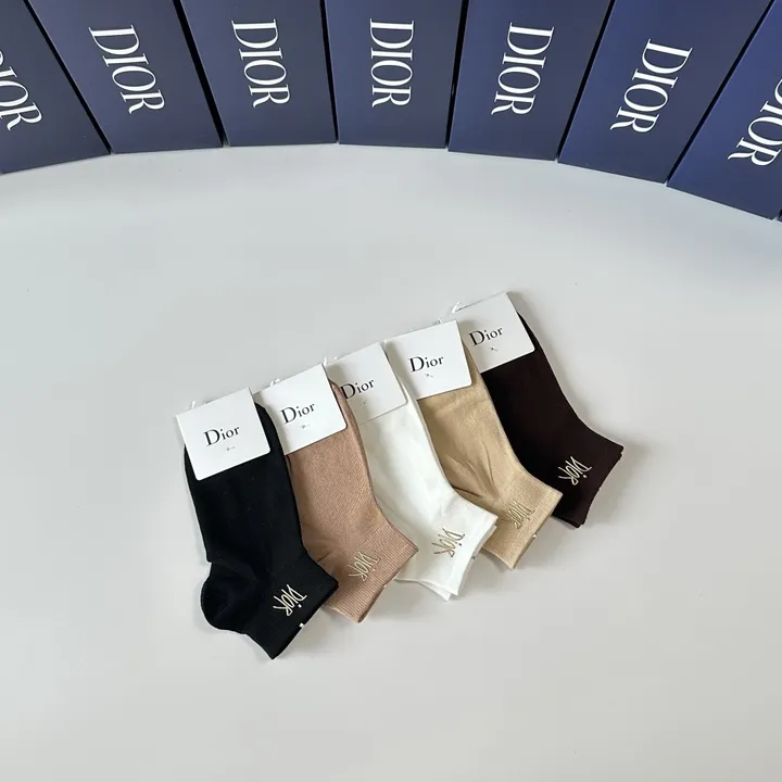 スーパーコピー ディオール 靴下