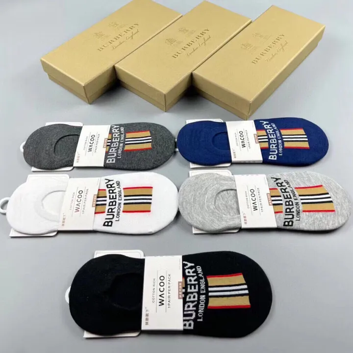 スーパーコピー バーバリー ス 靴下