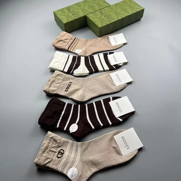 スーパーコピー グッチ 靴下