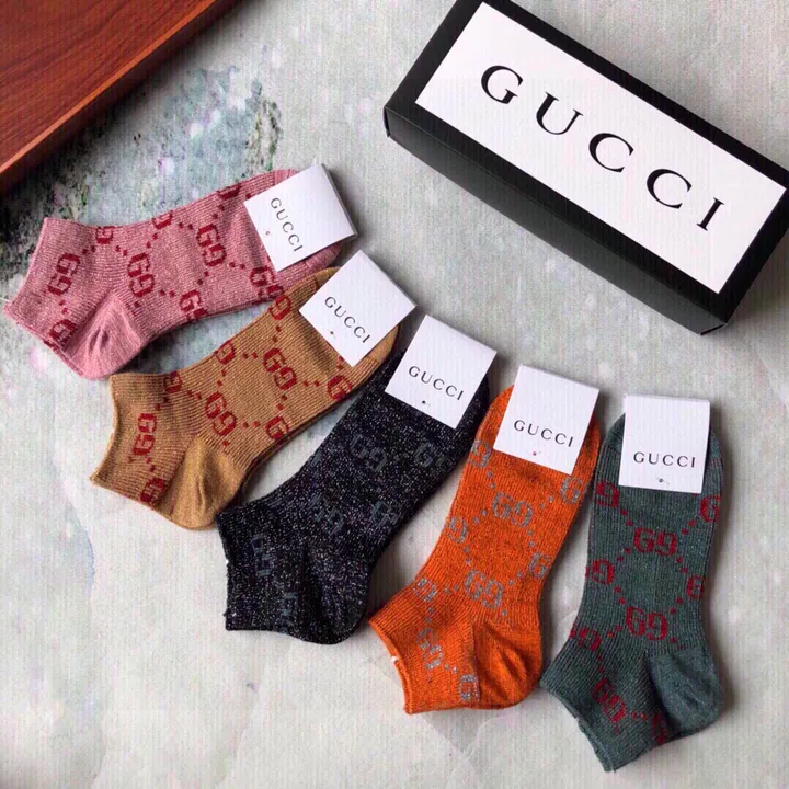 スーパーコピー グッチ 靴下