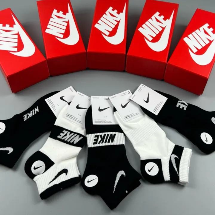 スーパーコピー ナイキ 靴下