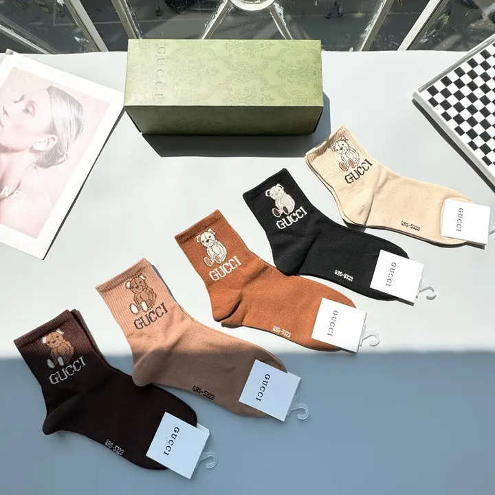 スーパーコピー グッチ 靴下