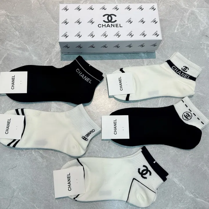 スーパーコピー シャネル 靴下