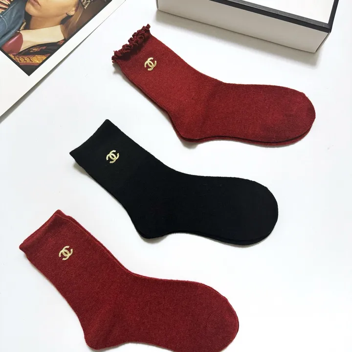 スーパーコピー シャネル 靴下