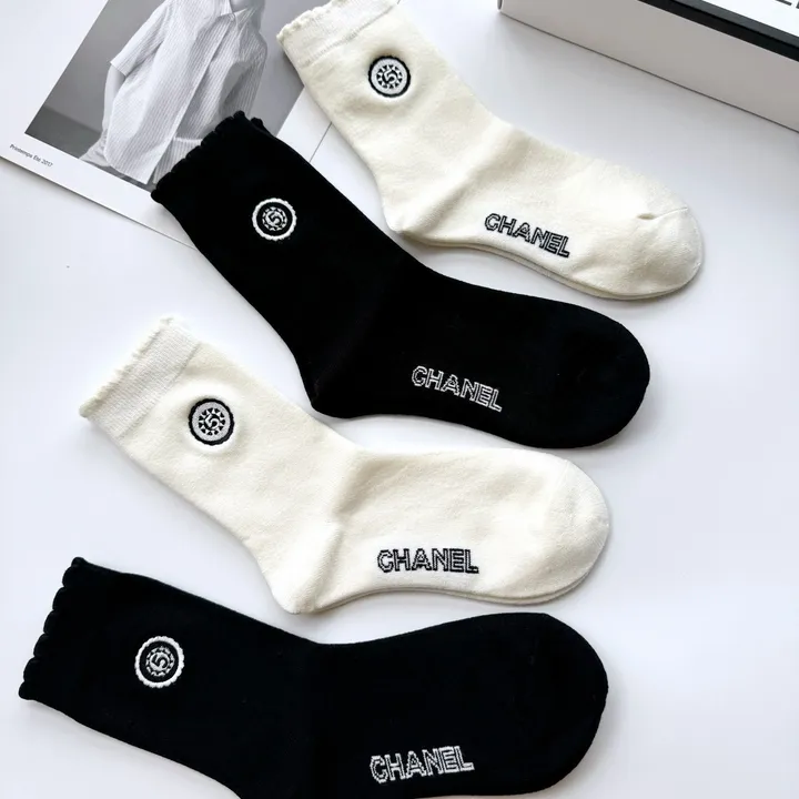 スーパーコピー シャネル 靴下