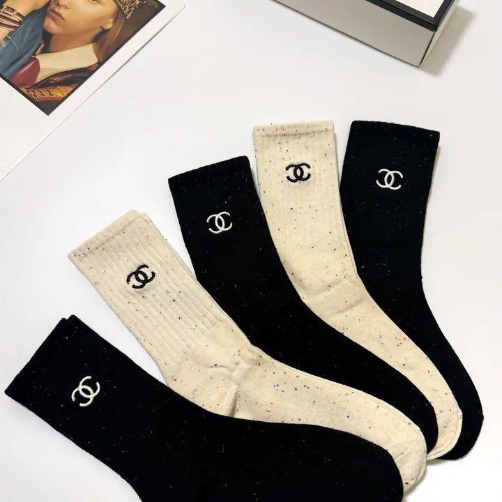 スーパーコピー シャネル 靴下