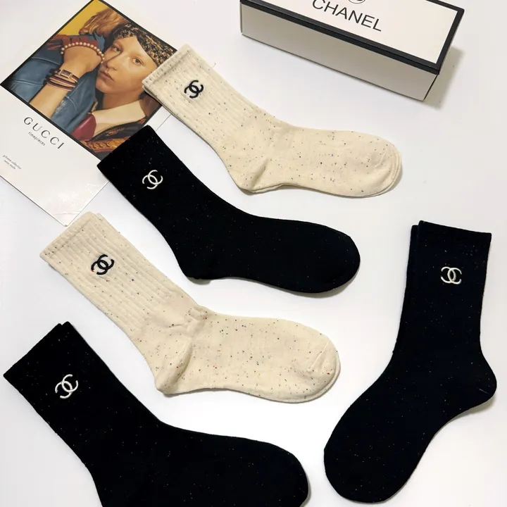 スーパーコピー シャネル 靴下