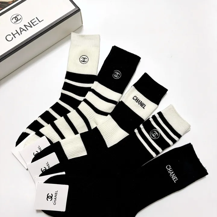 スーパーコピー シャネル 靴下