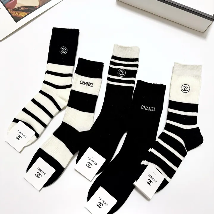 スーパーコピー シャネル 靴下