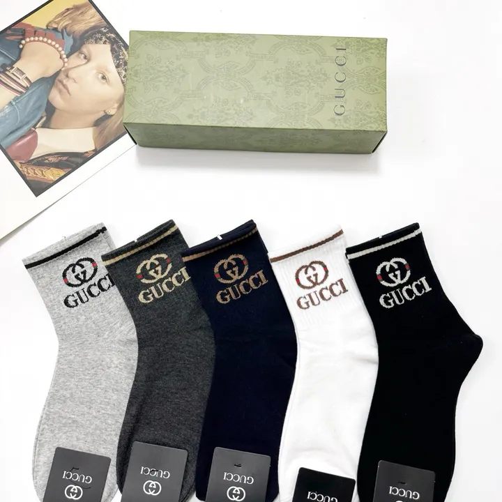 スーパーコピー グッチ 靴下