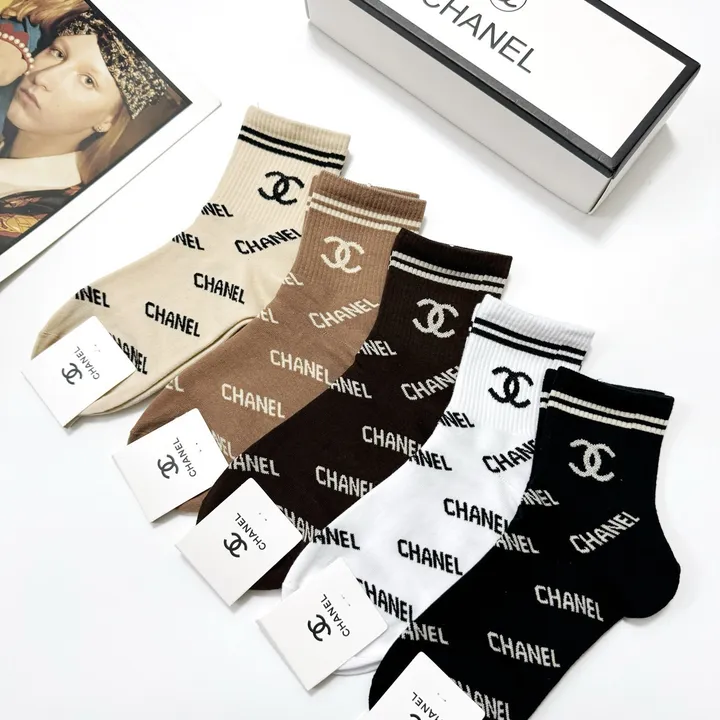 スーパーコピー シャネル 靴下