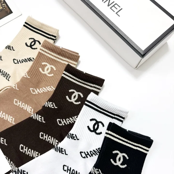 スーパーコピー シャネル 靴下