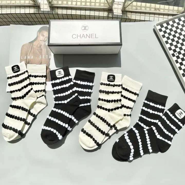 スーパーコピー シャネル 靴下