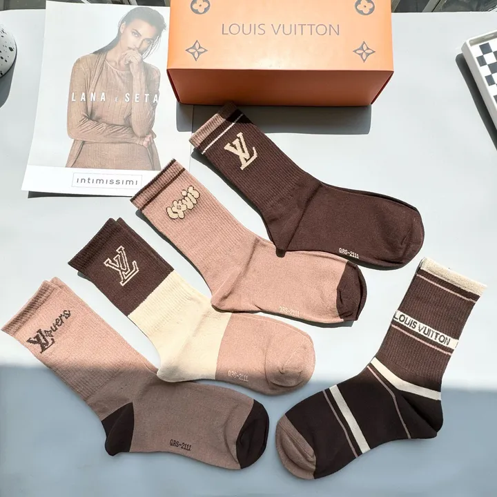 スーパーコピー ルイヴィトン 靴下
