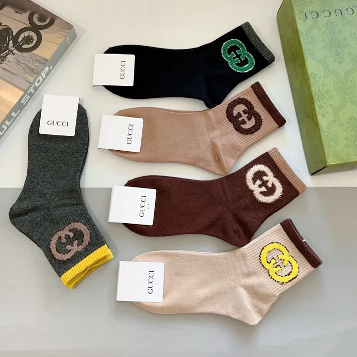 スーパーコピー グッチ 靴下