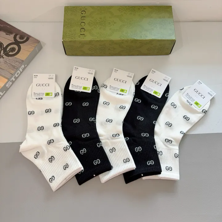 スーパーコピー グッチ 靴下