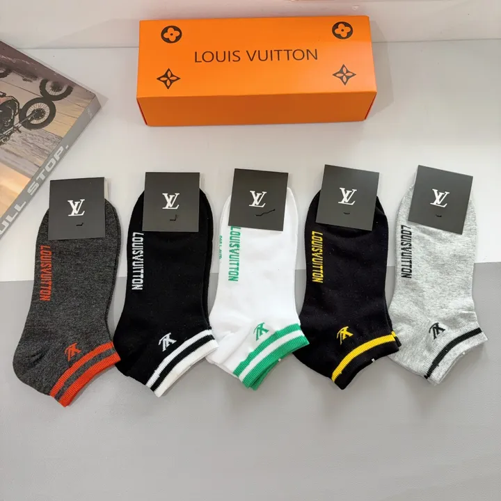 スーパーコピー ルイヴィトン 靴下