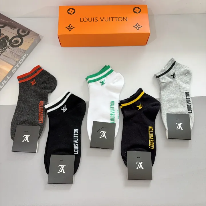 スーパーコピー ルイヴィトン 靴下