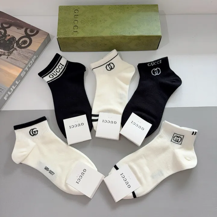 スーパーコピー グッチ 靴下