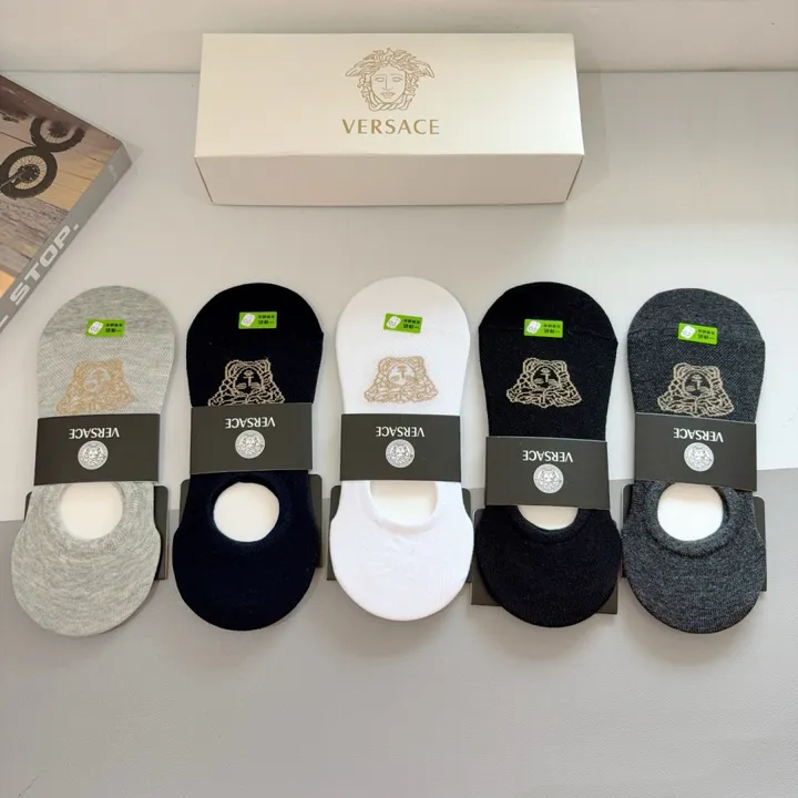 スーパーコピー ヴェルサーチ 靴下