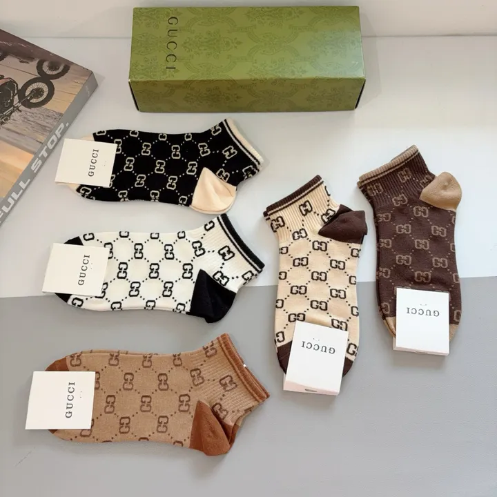 スーパーコピー グッチ 靴下