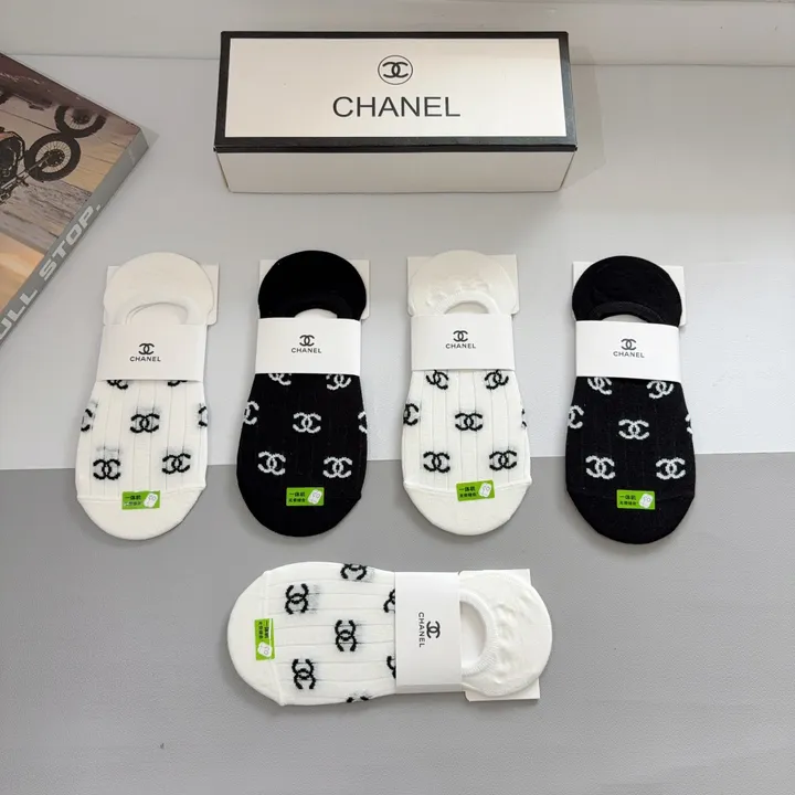 スーパーコピー シャネル 靴下